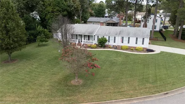 204 Lakewood Park DR, Newport News, VA 23602