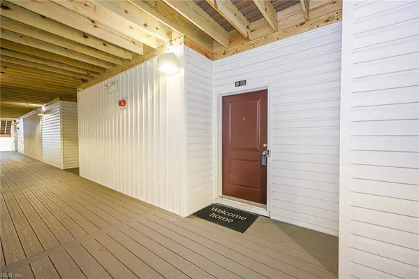 1509 Waitsel DR #204, Chesapeake, VA 23320