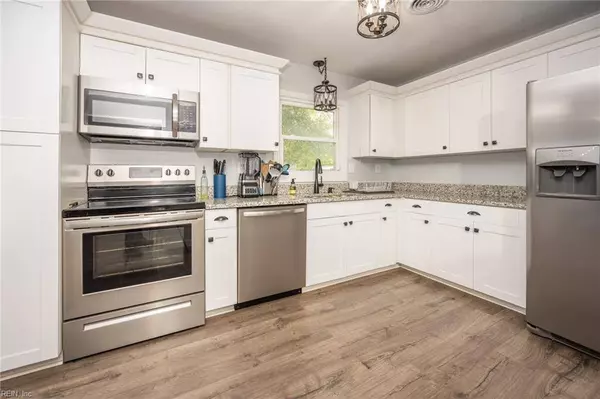 4613 Maplewood DR, Suffolk, VA 23435