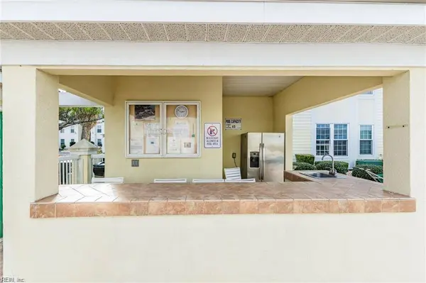 3232 Silver Sands CIR #201, Virginia Beach, VA 23451