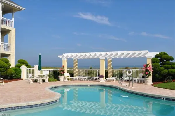 3232 Silver Sands CIR #201, Virginia Beach, VA 23451