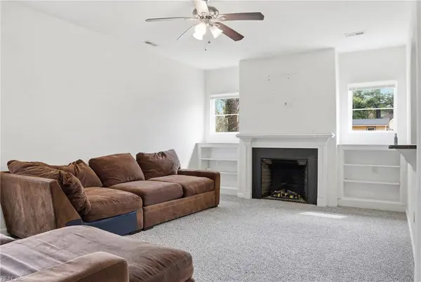 5003 Clifton ST, Chesapeake, VA 23321