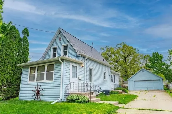 2337 Hoard Street, Madison, WI 53704