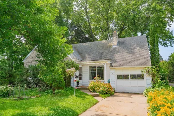 7 Harbort Drive, Madison, WI 53704