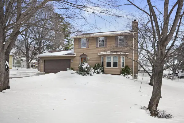 3334 Swinburne Drive, Mcfarland, WI 53558