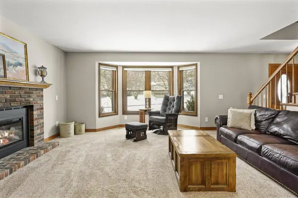 3334 Swinburne Drive, Mcfarland, WI 53558