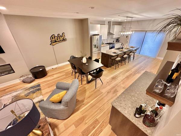 316 S Saint Peter Street #3, South Bend, IN 46617-3045