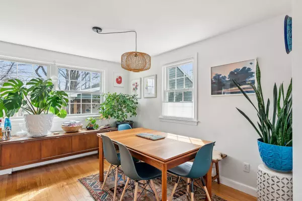 123 Wayside RD, Portland, ME 04102