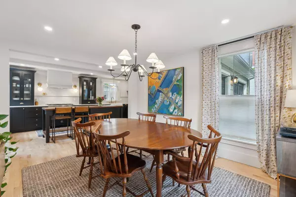 71 Carleton ST, Portland, ME 04102