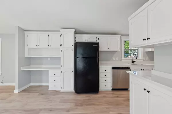 41 Long ST, Brunswick, ME 04011