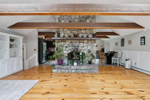 11 Haven RD, Windham, ME 04062