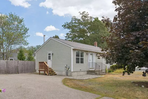 81 Ruby LN, Portland, ME 04103