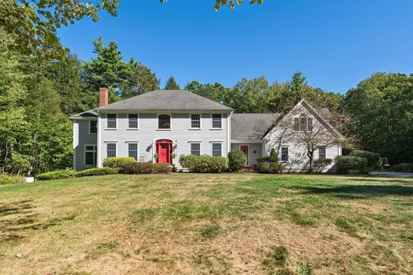 4 Periwinkle WAY, Falmouth, ME 04105