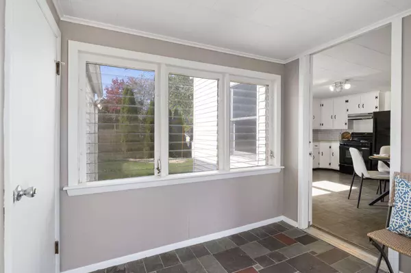 52 Washington AVE, Saco, ME 04072