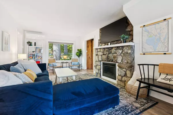 854 Quaker Ridge RD, Casco, ME 04015