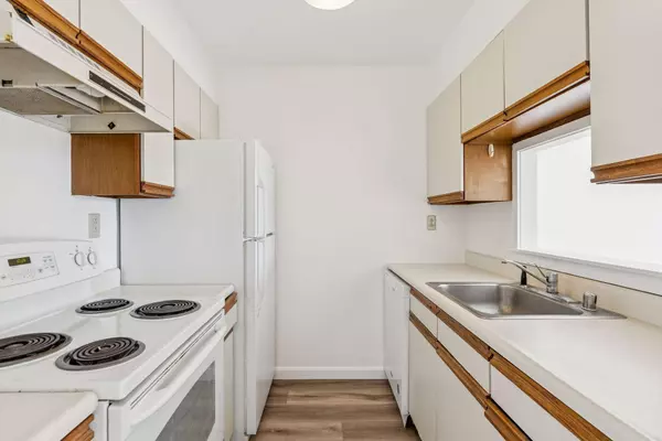 148 Breakwater DR #513, South Portland, ME 04106