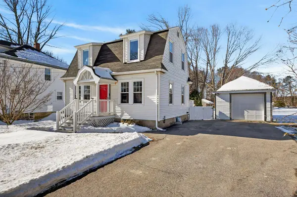 858 Riverside ST, Portland, ME 04103