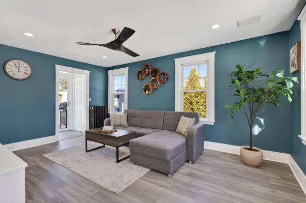 858 Riverside ST, Portland, ME 04103