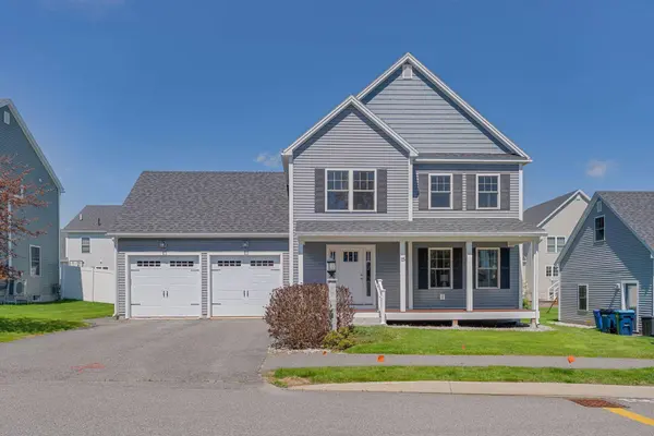 15 Nautical DR, Cumberland, ME 04110