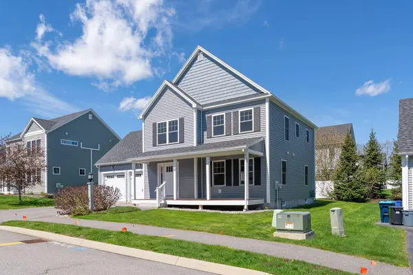 15 Nautical DR, Cumberland, ME 04110