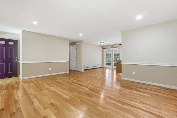 36 Wescott CIR, Buxton, ME 04093