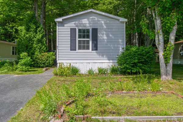 41 James ST, Brunswick, ME 04011