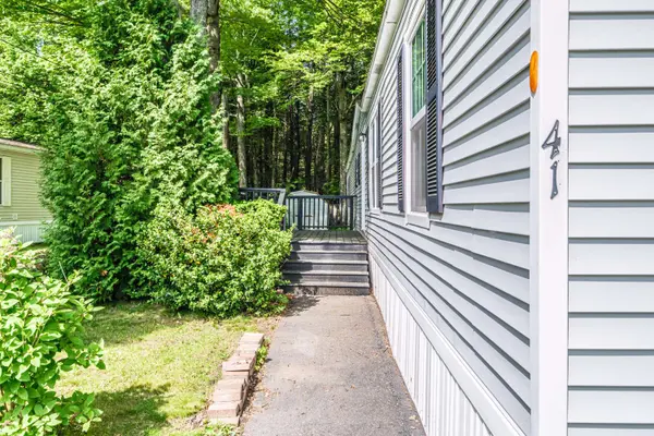 41 James ST, Brunswick, ME 04011