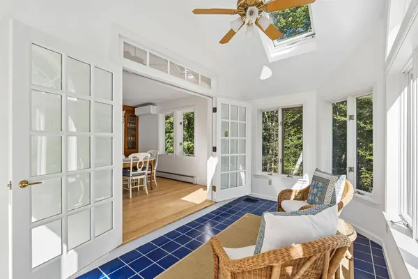 10 Grist Mill RD, Falmouth, ME 04105