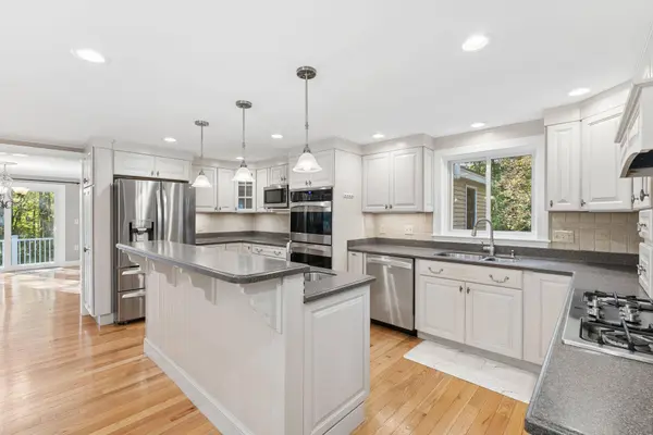 304 Blanchard RD, Cumberland, ME 04021