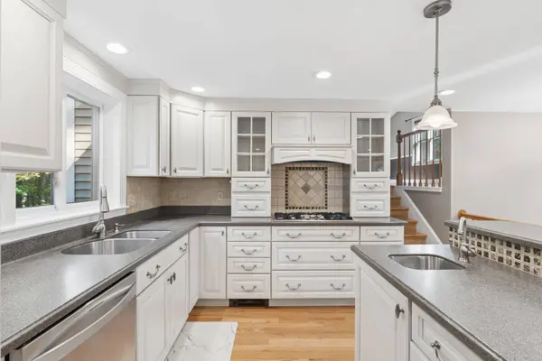 304 Blanchard RD, Cumberland, ME 04021