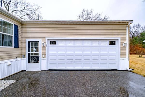 36 Candlewood DR, Lyman, ME 04002