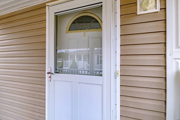 3 Windsor DR, Alfred, ME 04002