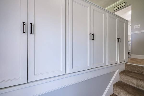 5 Autumn LN, Scarborough, ME 04074