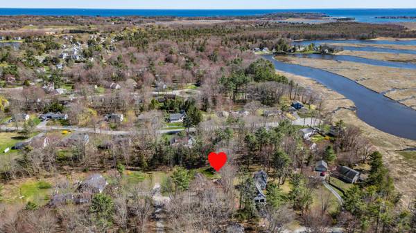 5 Autumn LN, Scarborough, ME 04074