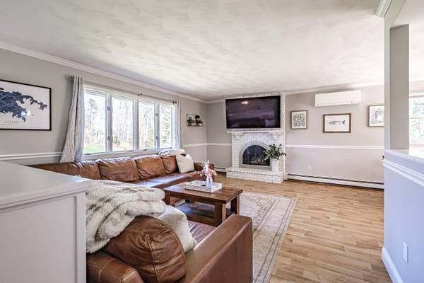 5 Autumn LN, Scarborough, ME 04074