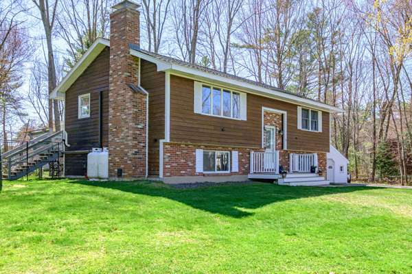 5 Autumn LN, Scarborough, ME 04074