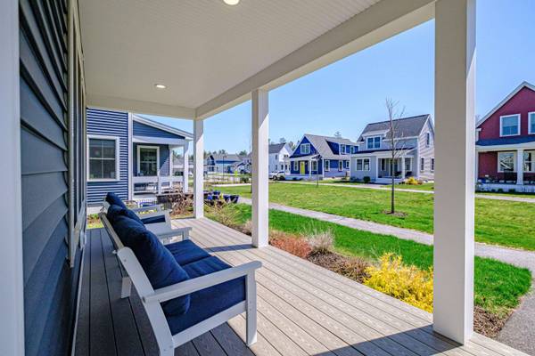 7 Pacer WAY, Scarborough, ME 04074