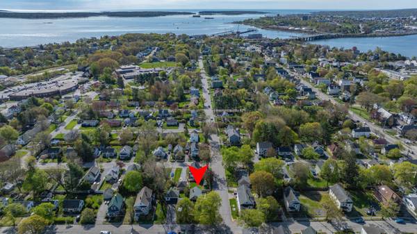 301 Sherwood ST, Portland, ME 04103