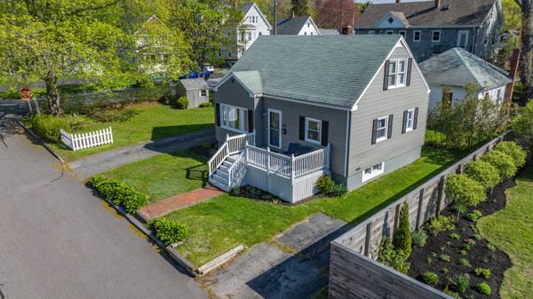 301 Sherwood ST, Portland, ME 04103