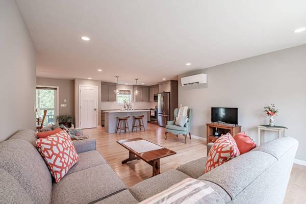 48 Sancho DR, Saco, ME 04072