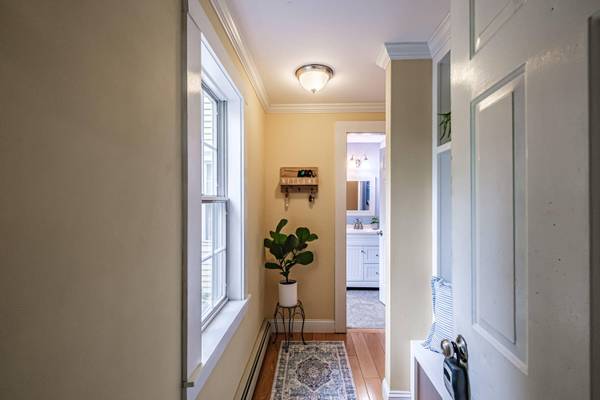 55 Evergreen LN, Windham, ME 04062