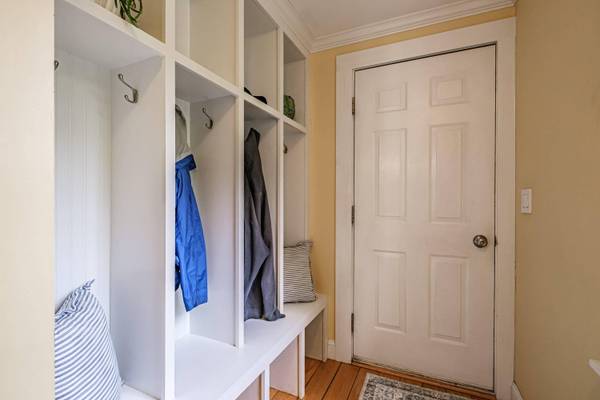 55 Evergreen LN, Windham, ME 04062