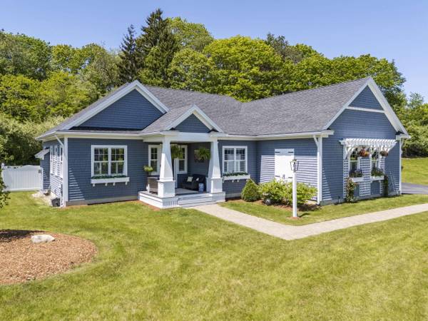 18 Forecaster WAY, Scarborough, ME 04074