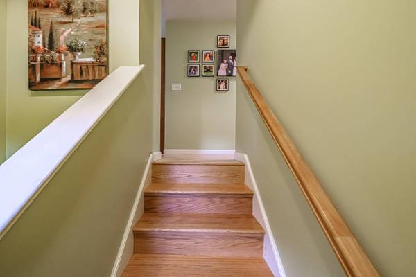 29 Acorn ST, Gorham, ME 04038