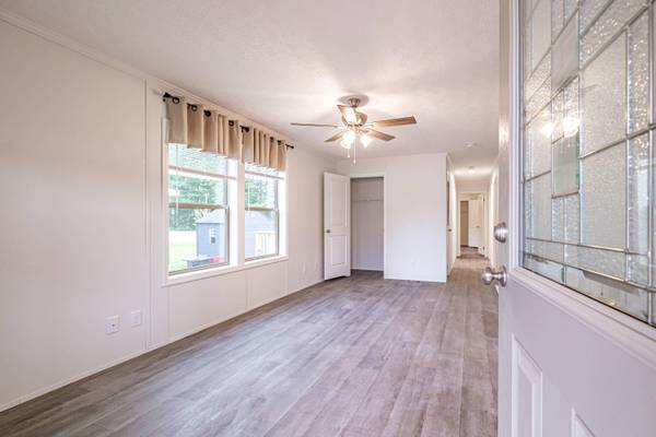 8 Maplewood DR, Limington, ME 04049