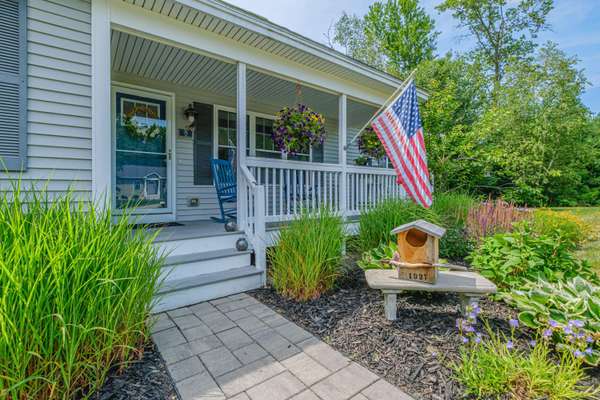 76 Buttonbush LN, Wells, ME 04090