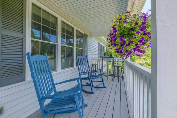 76 Buttonbush LN, Wells, ME 04090