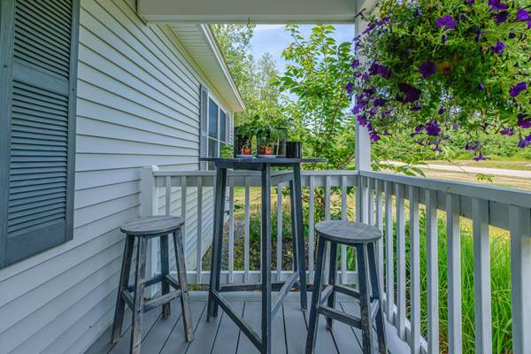 76 Buttonbush LN, Wells, ME 04090