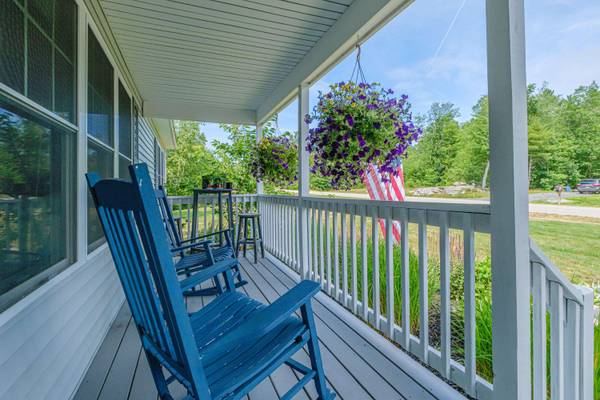 76 Buttonbush LN, Wells, ME 04090