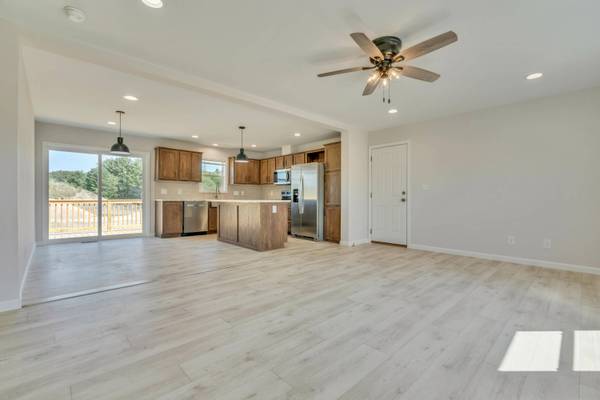 10 Colony WAY, Kittery, ME 03904